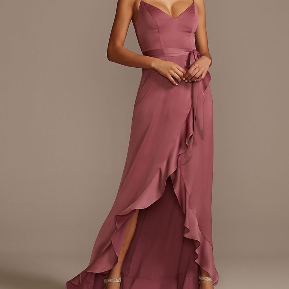 Desert coral David’s bridal dress